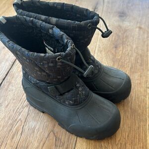 Northside Thinsulate Black/Blue Insulated Waterproof Boots